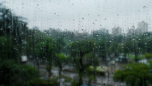 Does Acne Increase During the Indian Monsoon?